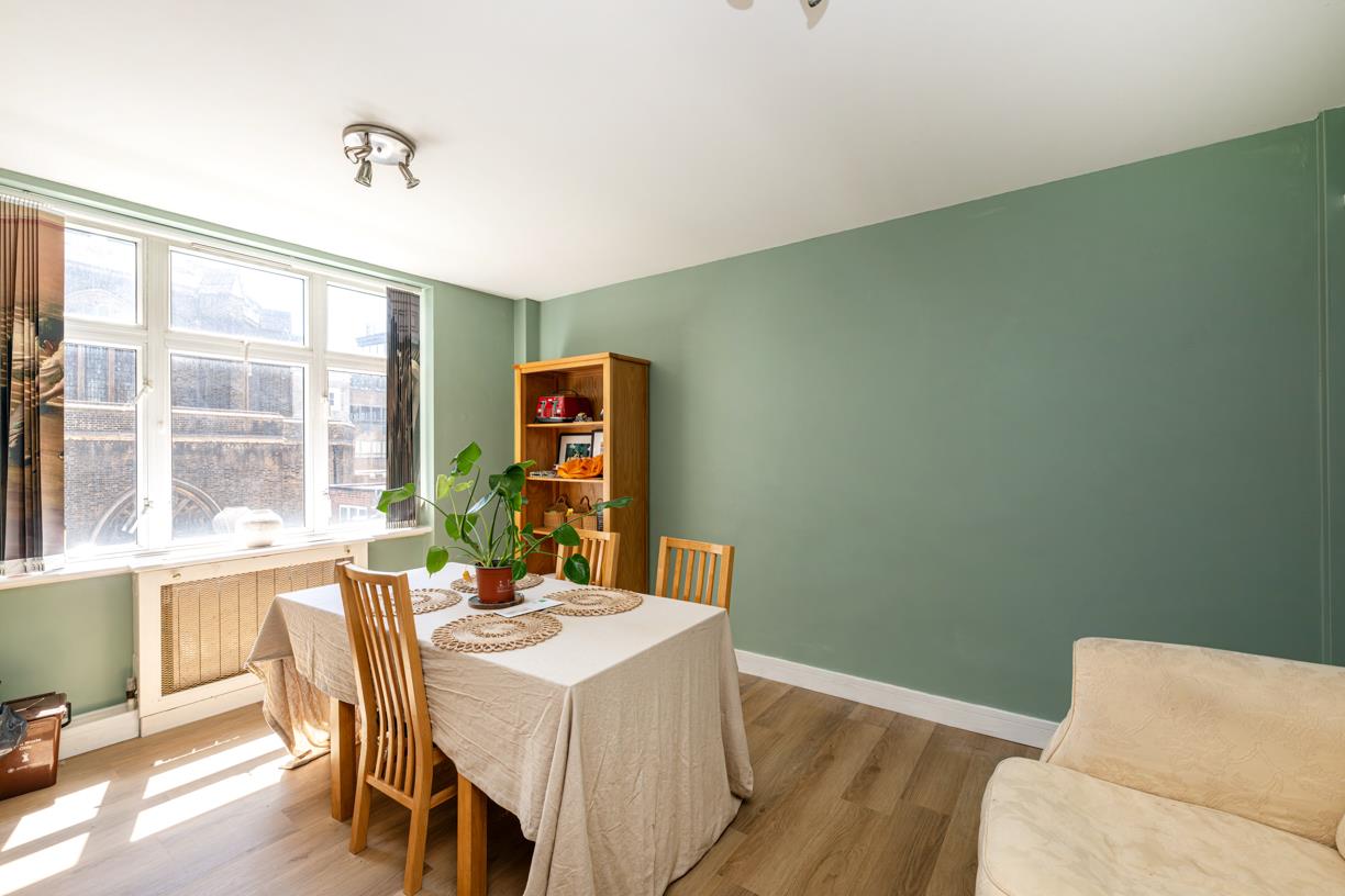 1 bed property in Fetter Lane, London
